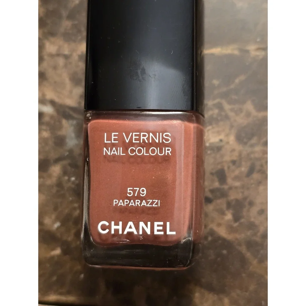 Chanel Le Vernis Nail Colour 579‎ PAPARAZI Discontinued